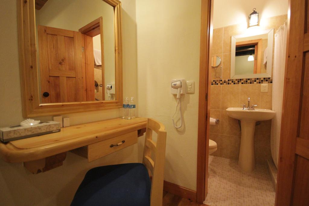 Hotel Provincia Сан-Кристобаль-де-Ла-Касас Экстерьер фото